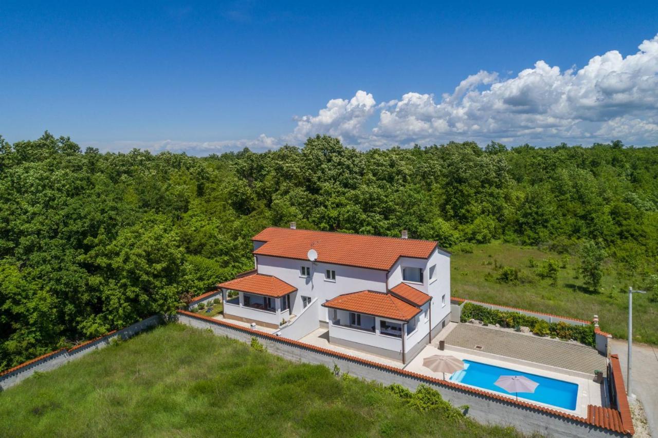 Villa Ellen Sophie Vrznaveri Exterior foto